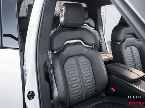 Used 2022 Rivian R1T Adventure image 40