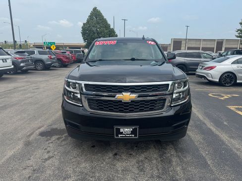 Used 2019 Chevrolet Tahoe LS AWD/4WD image 3