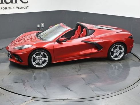 Used 2025 Chevrolet Corvette Stingray Preferred Cpe w/ Chrome Exterior Badge Package image 57