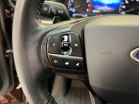 Used 2020 Ford Explorer XLT w/ Comfort Package image 19