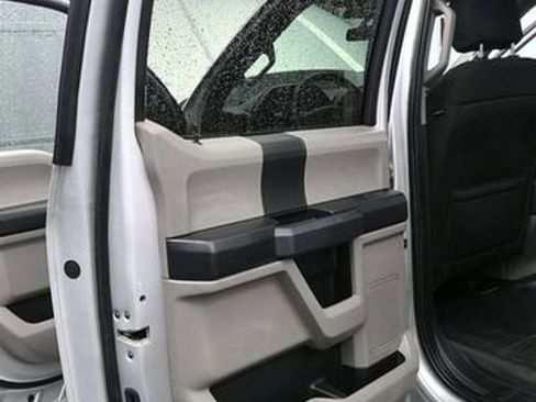 Used 2019 Ford F150 XL w/ Equipment Group 101A Mid AWD/4WD image 11