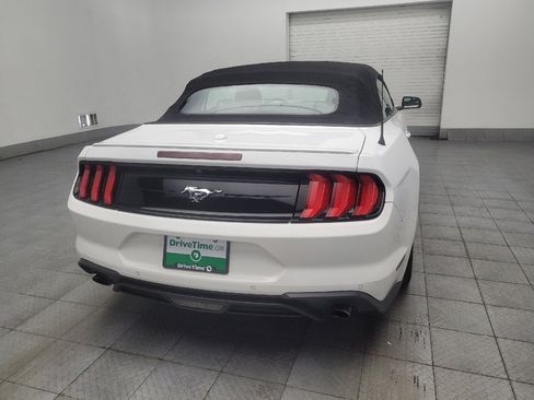 Used 2020 Ford Mustang Premium RWD image 7