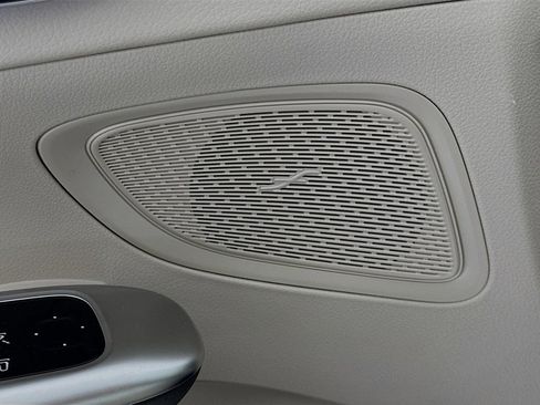 New 2026 Mercedes-Benz C 300 Sedan image 19