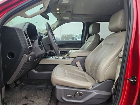 Used 2018 Ford Expedition Limited w/ Equipment Group 301A image 7