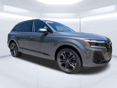 Certified 2025 Audi Q7 3.0T Premium Plus w/ Premium Plus Package AWD/4WD image 1