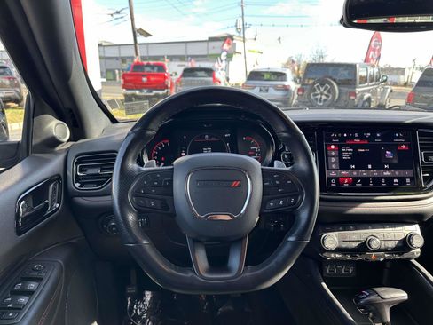 Used 2023 Dodge Durango GT image 10