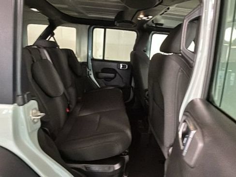 Used 2023 Jeep Wrangler Unlimited w/ Cold Weather Group AWD/4WD image 27