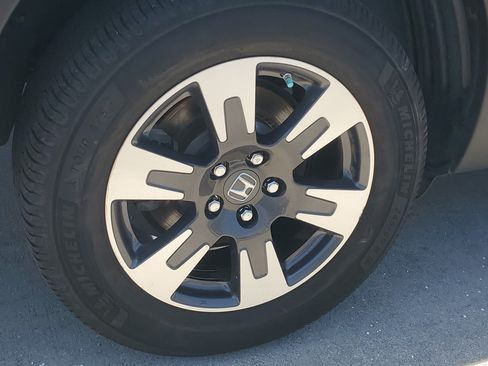 Used 2019 Honda Ridgeline RTL image 8