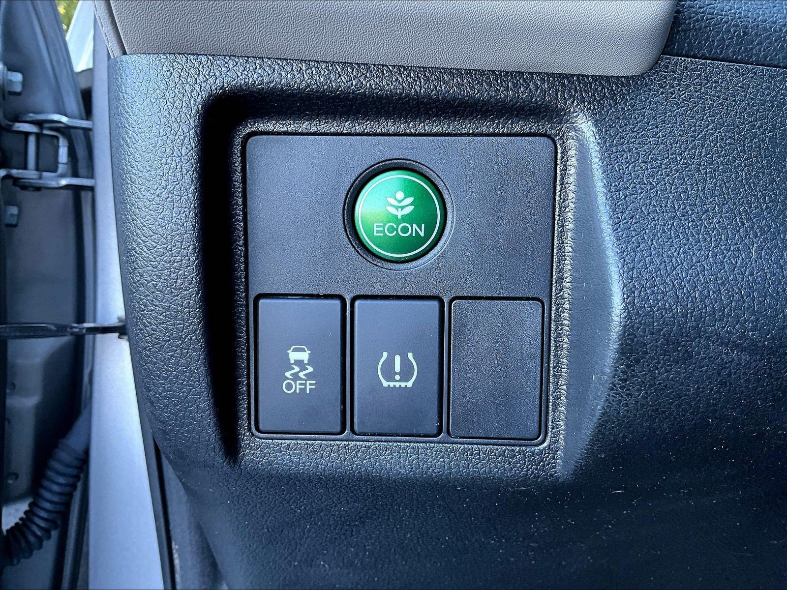 Used 2018 Honda HR-V EX image 15