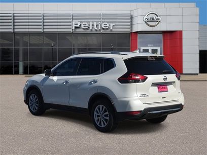 Used 2018 Nissan Rogue SV w/ Premium Package