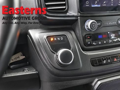Used 2024 RAM ProMaster 3500 w/ Delivery Van Package FWD image 13