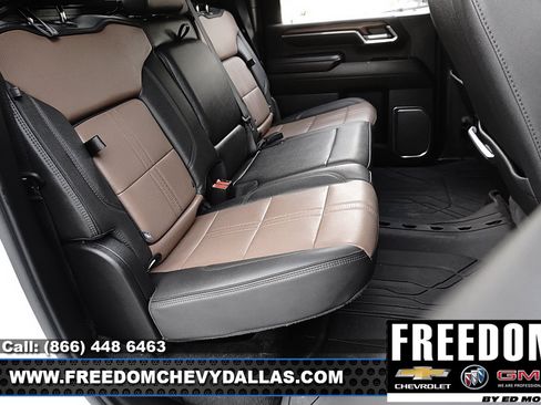 Used 2024 Chevrolet Silverado 3500 High Country w/ High Country Premium Package AWD/4WD image 11
