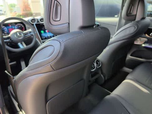 Used 2026 Mercedes-Benz GLC 300 image 17