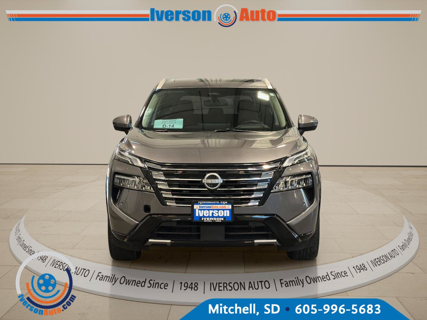 Used 2026 Nissan Rogue Platinum w/ Platinum Premium Package AWD/4WD image 2