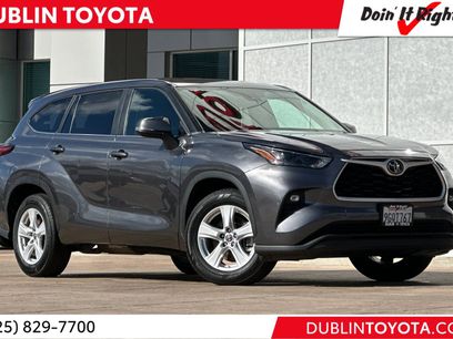 Certified 2023 Toyota Highlander LE