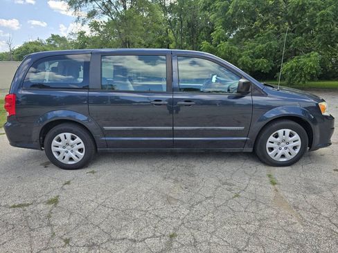 Used 2014 Dodge Grand Caravan American Value Package FWD image 5