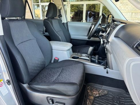 Used 2013 Toyota 4Runner Trail image 30