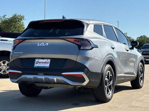 Used 2023 Kia Sportage LX FWD image 8