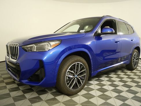 New 2025 BMW X1 xDrive28i image 8