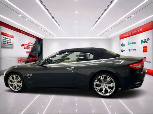 Used 2015 Maserati GranTurismo Convertible RWD image 5