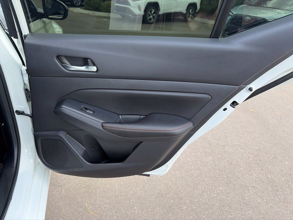 Used 2019 Nissan Altima 2.5 SR w/ SR Premium Package AWD/4WD image 15