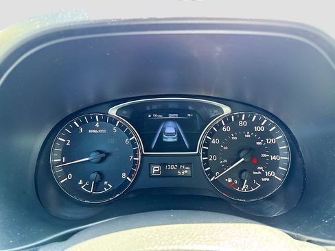 Used 2014 Nissan Pathfinder SL w/ SL Tech Package image 26