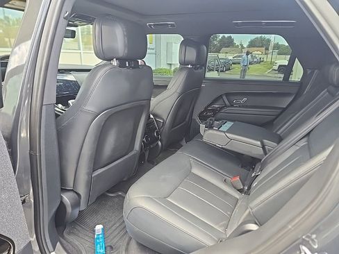 Used 2025 Land Rover Range Rover Sport Dynamic SE AWD/4WD image 12