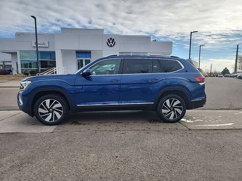 New 2025 Volkswagen Atlas SEL image 2