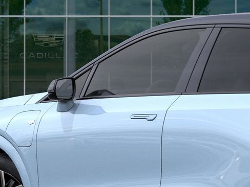 New 2026 Cadillac Optiq V image 12