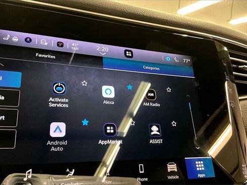 Used 2024 Jeep Wagoneer L Series III w/ Premium Group I image 35