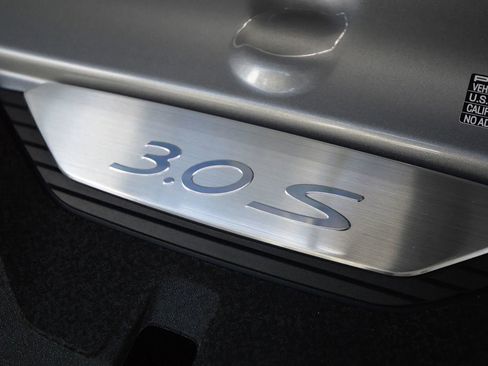 Used 2024 Porsche 911 Carrera 4S image 67