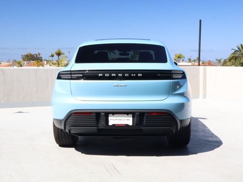 New 2026 Porsche Macan Electric RWD image 10