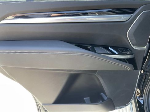 Certified 2025 Cadillac Escalade Sport w/ Touring Package AWD/4WD image 19