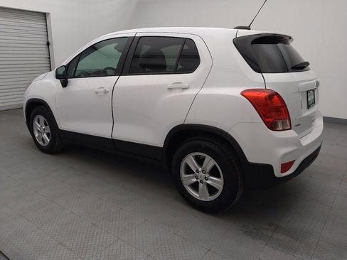 Used 2021 Chevrolet Trax LS w/ Tint and Cruise Package image 3