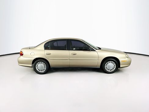 Used 2004 Chevrolet Malibu Classic FWD image 10