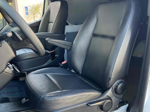 Used 2022 Mercedes-Benz Sprinter 1500 image 25