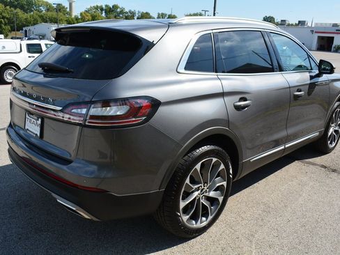 Used 2022 Lincoln Nautilus Reserve w/ Cargo Utility Package image 5