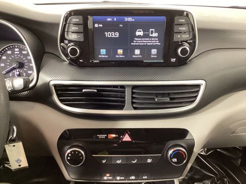 Certified 2021 Hyundai Tucson SE w/ Cargo Package image 18