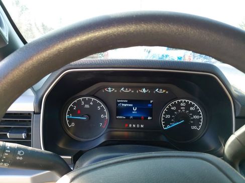 Used 2023 Ford F150 XLT AWD/4WD image 9
