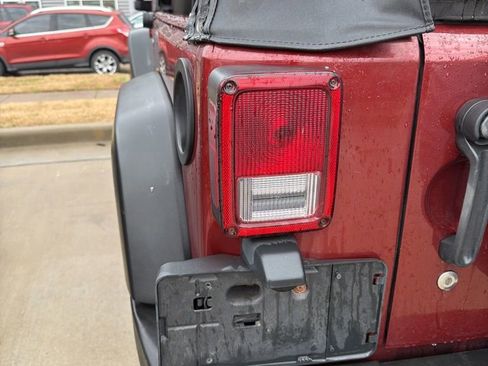 Used 2008 Jeep Wrangler X image 18