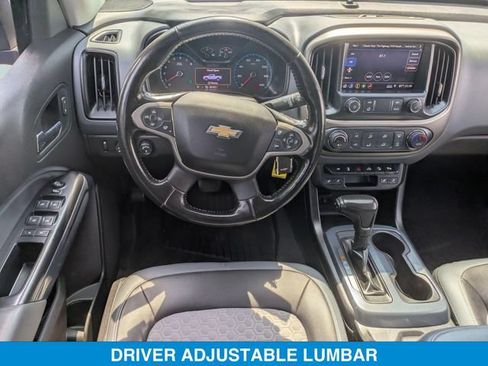 Used 2019 Chevrolet Colorado Z71 AWD/4WD image 14