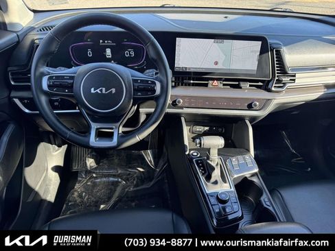 Used 2024 Kia Sportage EX image 8