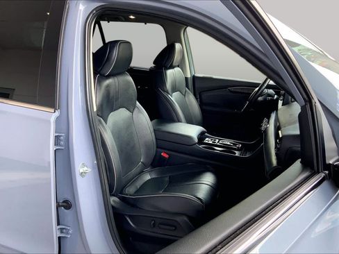 Used 2023 Honda Pilot Elite image 9