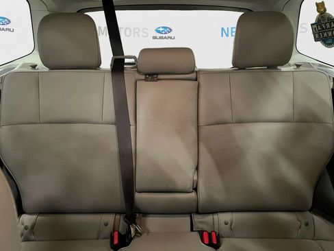 Used 2018 Subaru Forester 2.5i Limited AWD/4WD image 13