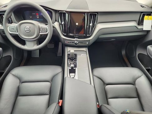Used 2025 Volvo XC60 B5 Core w/ Climate Package image 29
