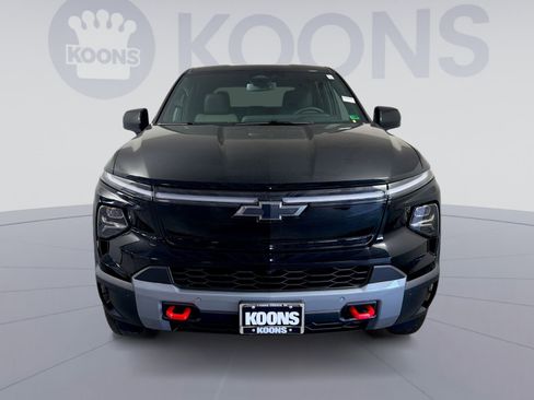 New 2026 Chevrolet Silverado EV Trail Boss image 11