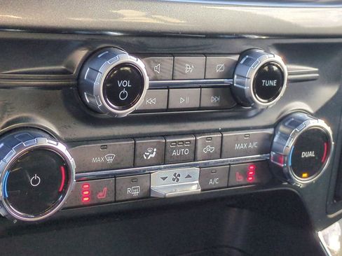 Used 2022 Ford F150 XLT w/ Equipment Group 302A High image 34