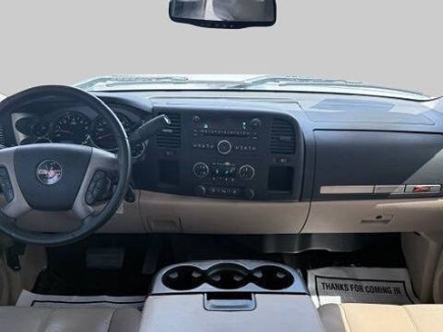 Used 2011 GMC Sierra 1500 SLE w/ Regional Value Package RWD image 21