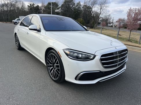 Used 2023 Mercedes-Benz S 580 4MATIC Sedan image 11