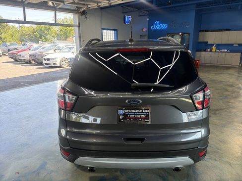 Used 2018 Ford Escape SEL w/ Canadian Touring Package FWD image 10